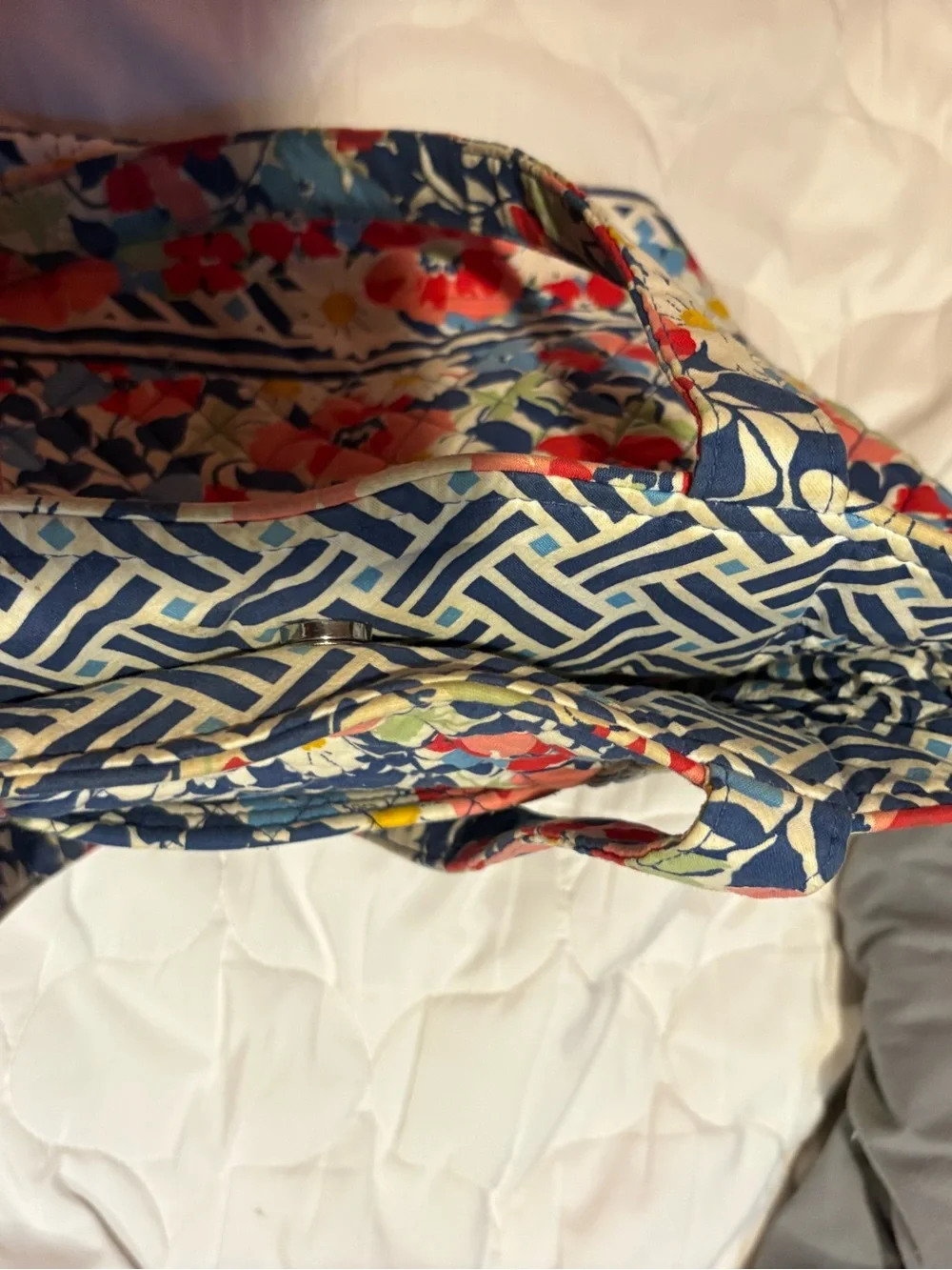 Vera Bradley stylish floral